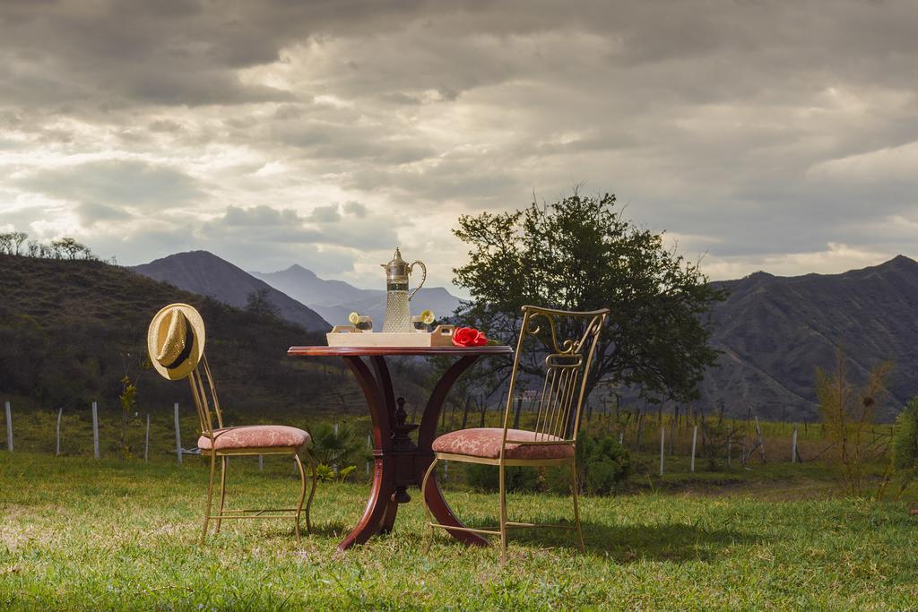 Villa Beatriz Lodge LàngLàngVilcabamba Ngoại thất bức ảnh